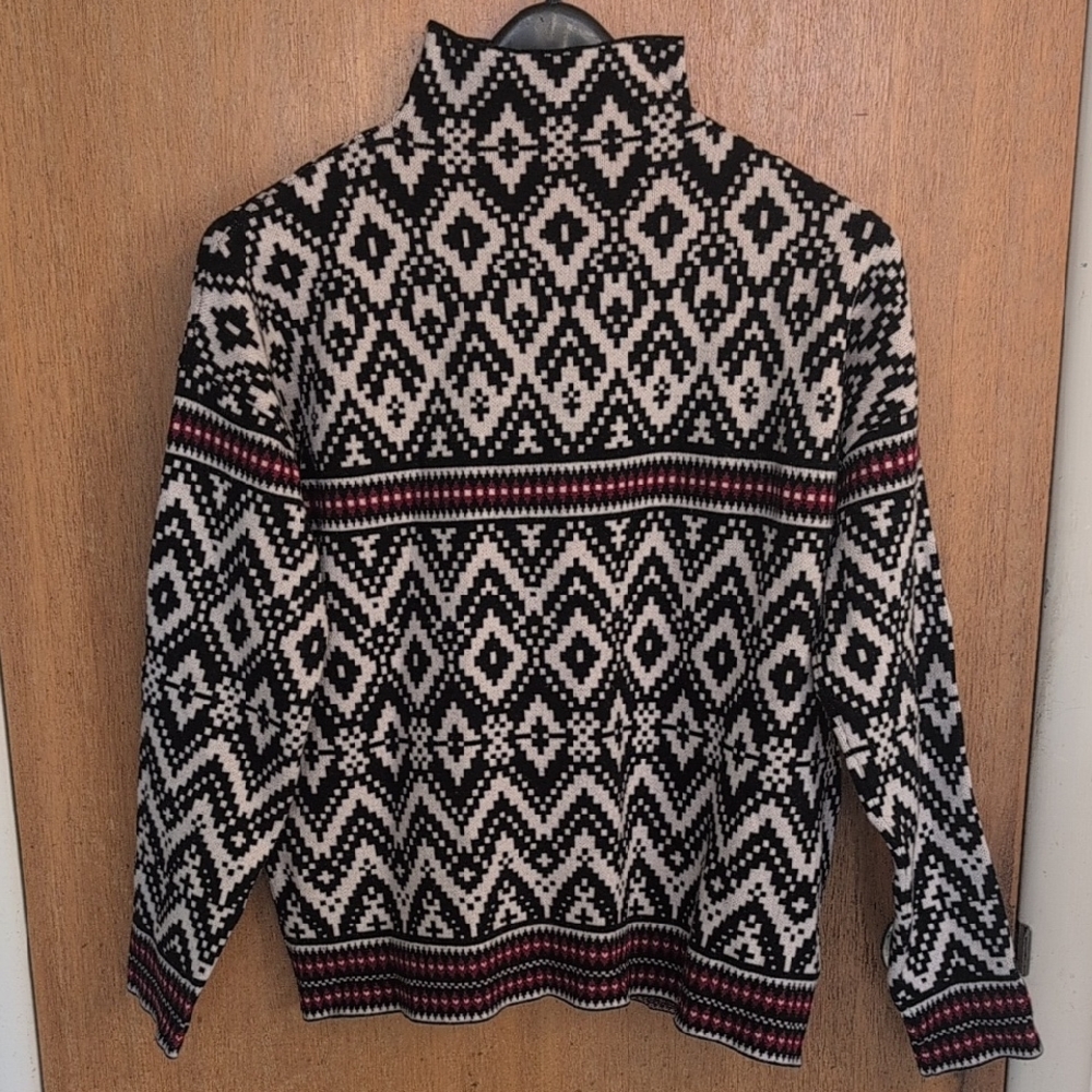 Tahari Black and Red Knit Sweater